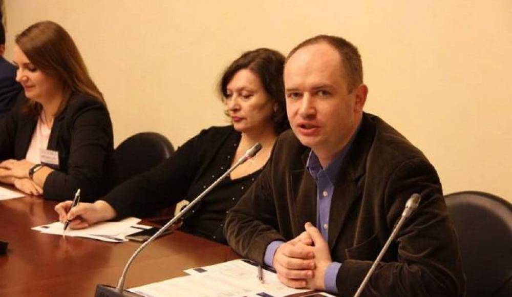 Иванов: Украина скоро может сократиться в размерах до территории 1654 года Иванов: Украина скоро может сократиться в размерах до территории 1654 года