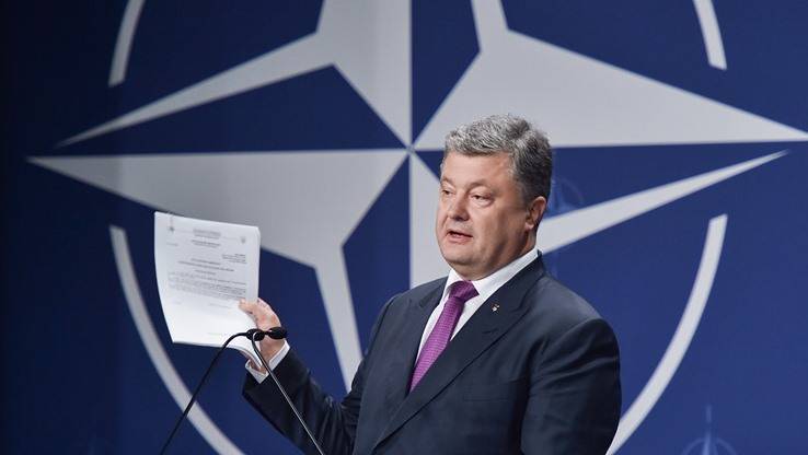 Украина рассчитывает направить к берегам непокорного Донбасса корабли НАТО