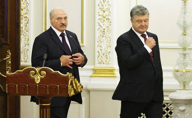 Порошенко припомнил Лукашенко, что тот живет на деньги Москвы