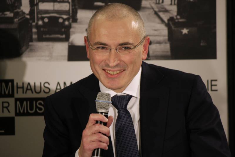 Разведка, Скрипали и расследования Ходорковского