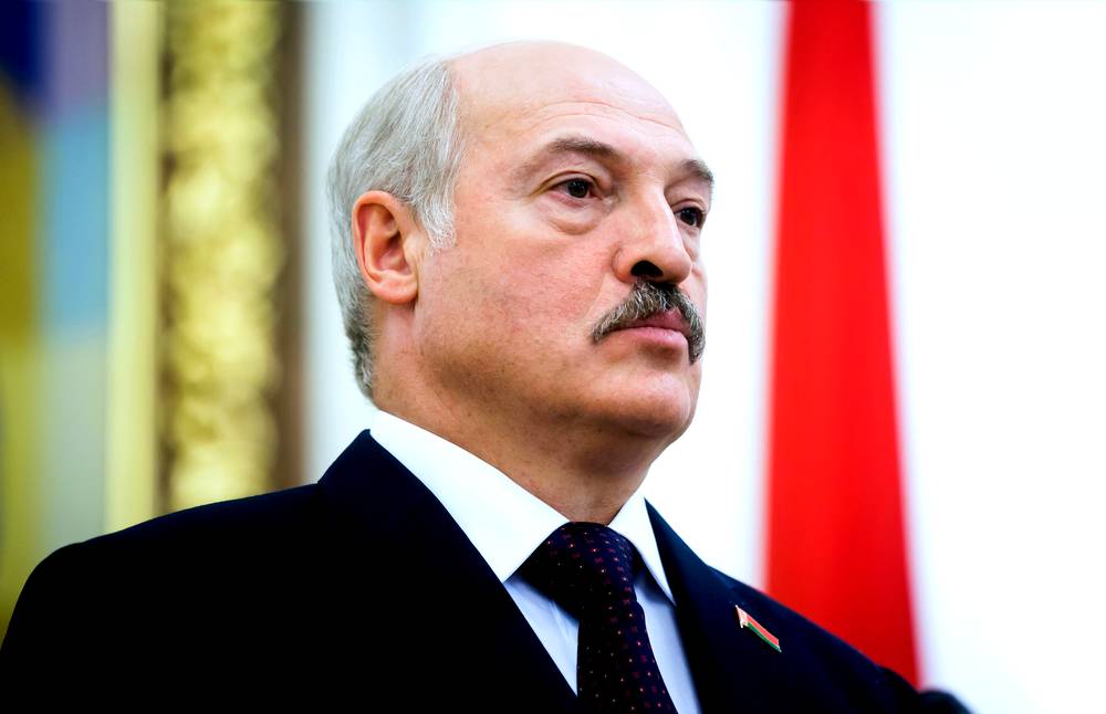 Русские опять не нужны? Лукашенко пора уже определиться!