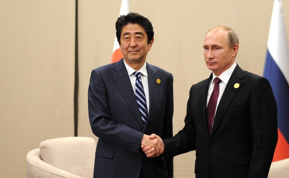 Проблема Курил: Россия приняла условия Японии?