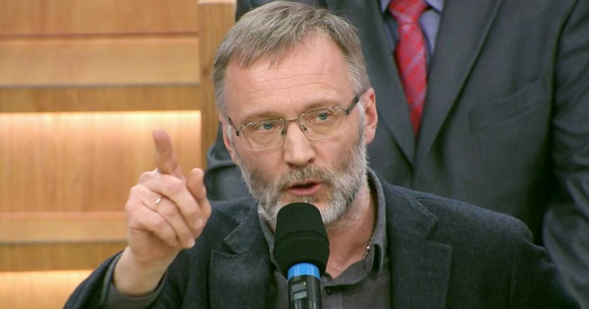 Михеев: Порошенко начало трясти от креста Михеев: Порошенко начало трясти от креста