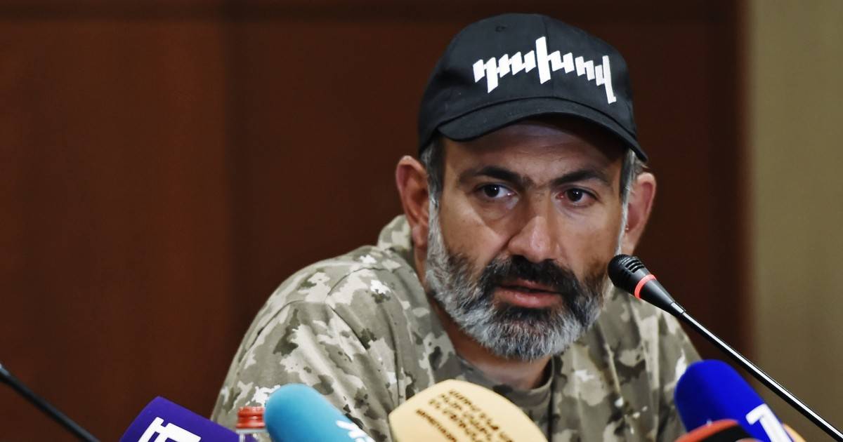 Досрочные выборы в Армении: зачем спешит Пашинян?