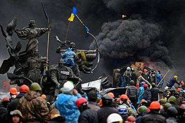 На Майдане победили уголовники