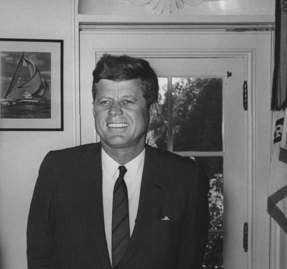 Заговор или ошибка спецслужб: 55 лет назад убили Джона Кеннеди