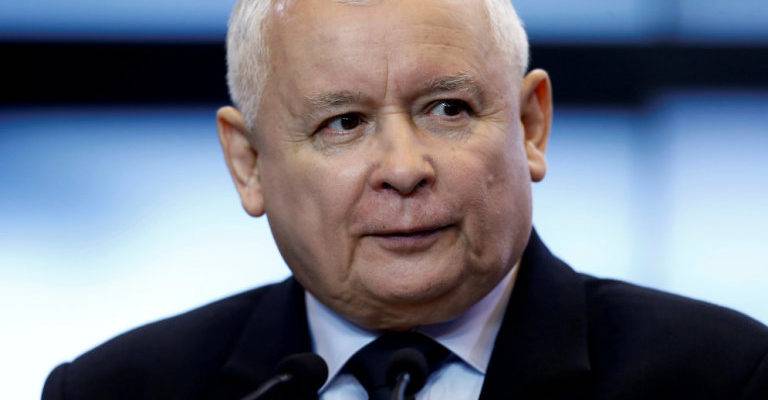 В Польше начался суд по иску Качиньского к к экс-президенту Валенсе