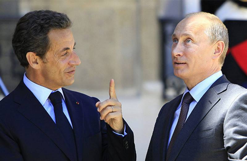 Стоит ли верить в искренность Саркози, нахваливающего Россию