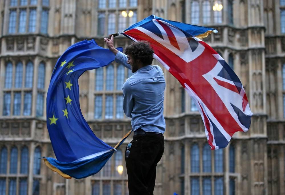 Саммит утвердил выход Британии из ЕС