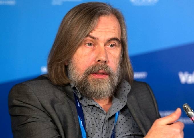 Погребинский рассказал о давлении на настоятеля Киево-Печерской лавры