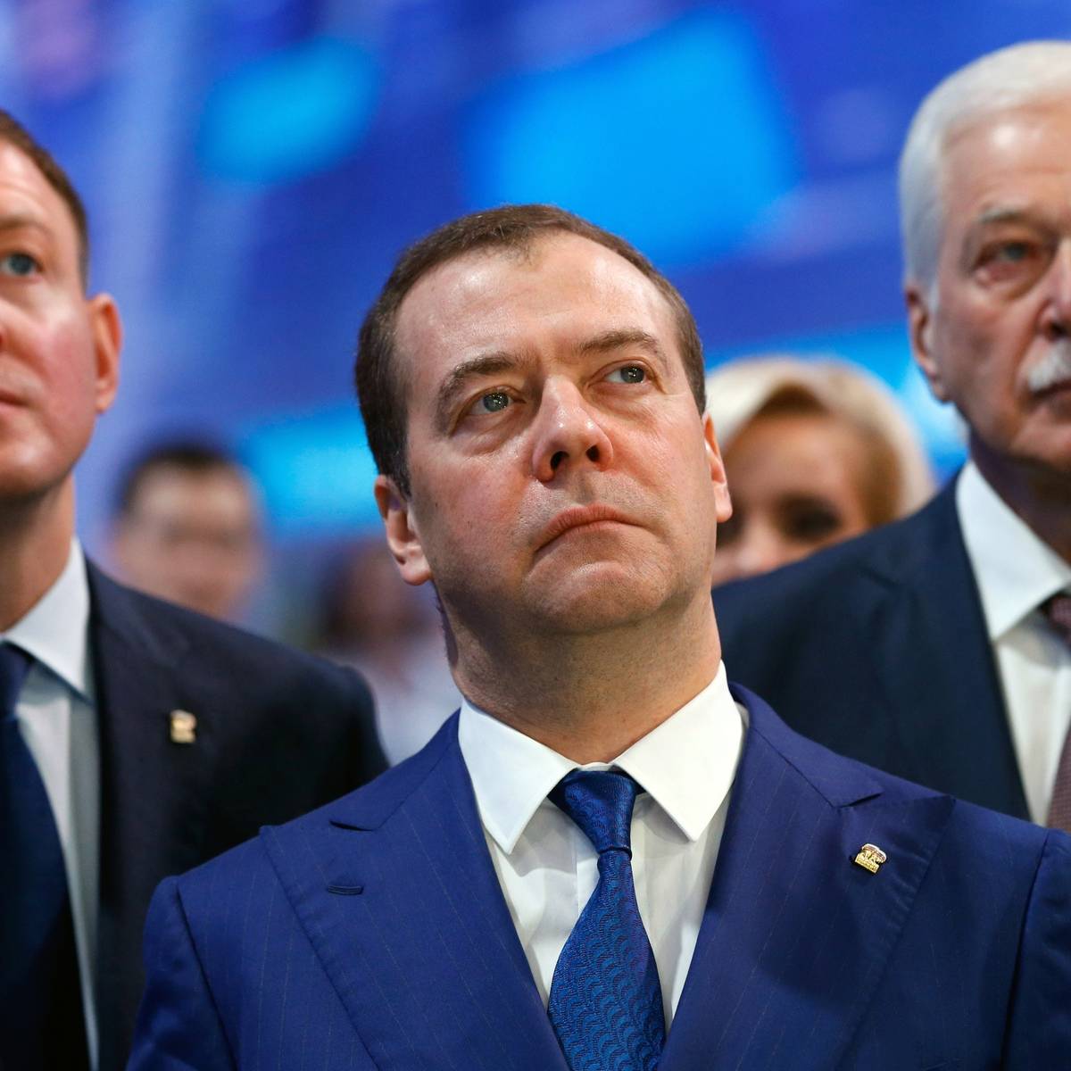 Итоги съезда "Единой России": прощание с Медведевым началось