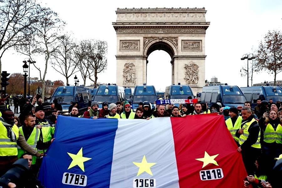 Французский бунт ударит по Евросоюзу