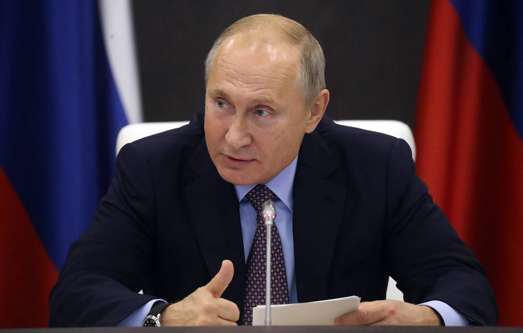 Путин: Конституция прошла проверку временем