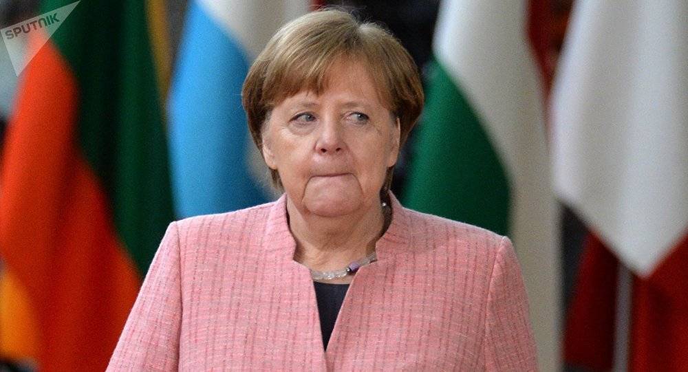 Почему Меркель за продление санкций против России