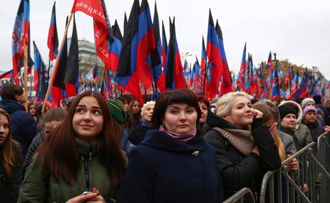 Кремль не хочет признавать ДНР и ЛНР, чтобы не потерять Украину