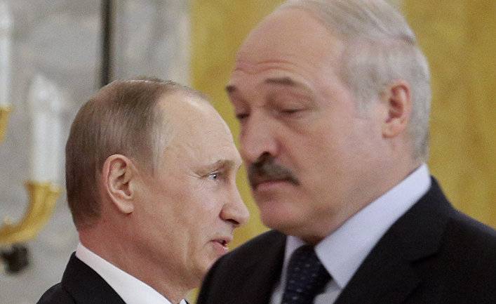 СМИ Беларуси: упадет ли Минск зрелым плодом в руки Кремля