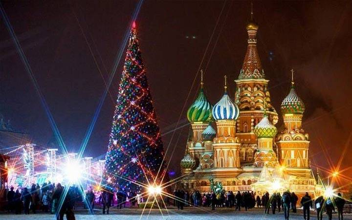 В обществе растет пессимизм: россияне негативно оценили итоги 2018 года