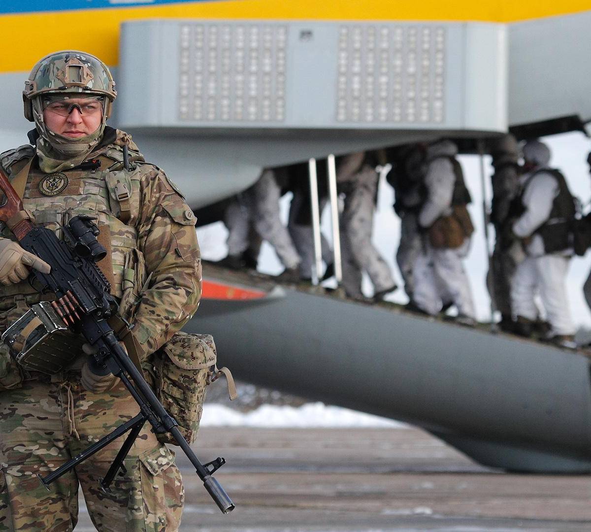 Сценарии провокаций Киева на Донбассе: РФ отработает свою базовую задачу