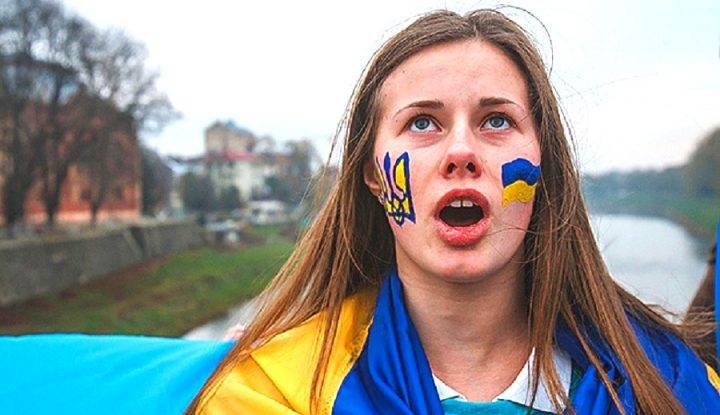 Уроженка Житомира рассказала о своем решении переехать в Россию Уроженка Житомира рассказала о своем решении переехать в Россию