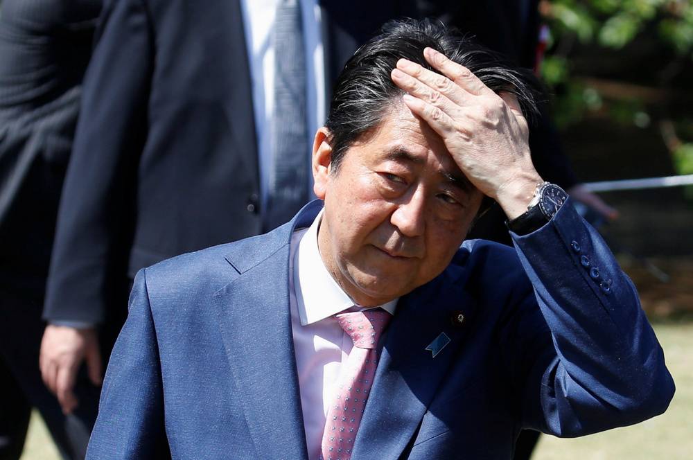 Почему визит Абэ в Россию могут отменить
