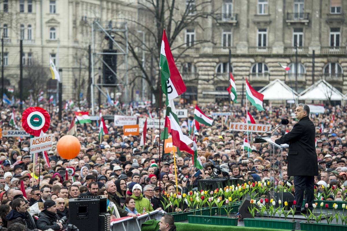 Такого не услышать даже от России: как Венгрия «выпадает» из ЕС