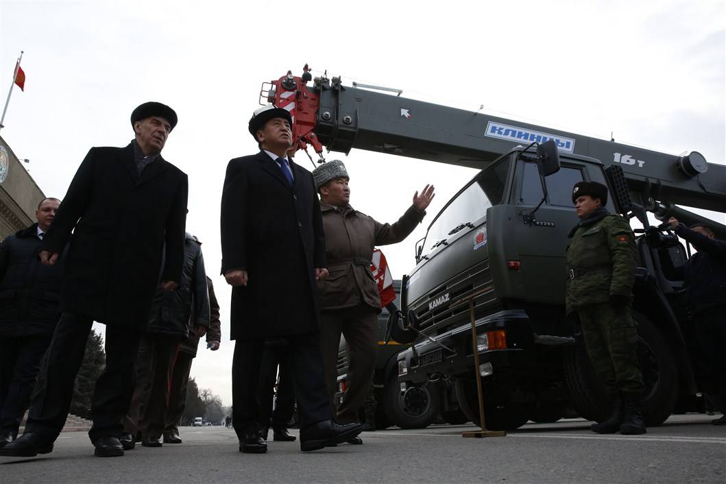Киргизские рубежи продолжают укрепляться с помощью России