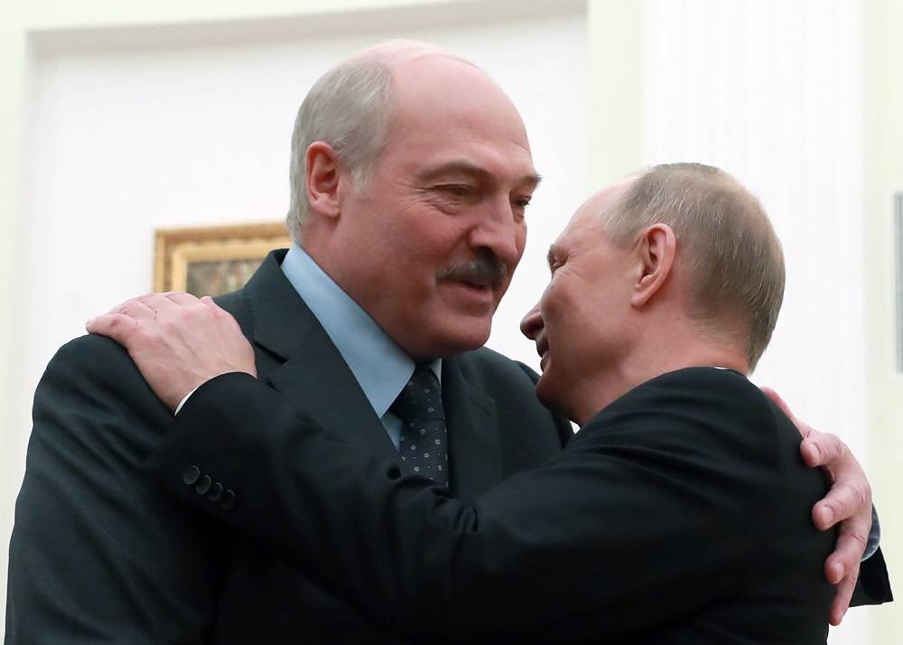 Лукашенко заявил, что белорусов и россиян не удастся столкнуть