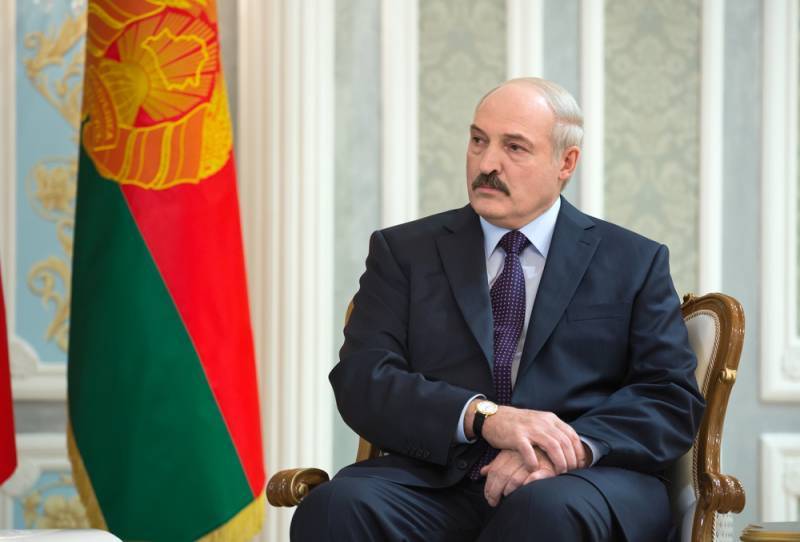 «Правый сектор» собрался подружиться с Лукашенко
