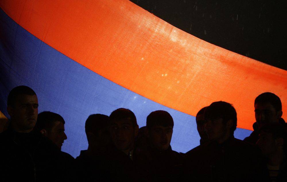 С уверениями о «колониальных стремлениях Кремля» в Армении согласных мало