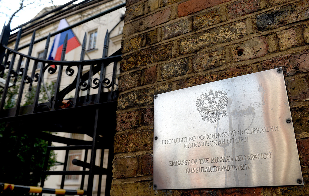 Посольство РФ о чудесном спасении Скрипалей: Удивительные совпадения