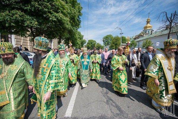 Церковь на Украине. Год достоинства накануне года мужества