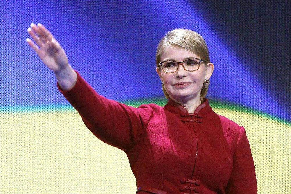 Тимошенко оказалась лидером в президентской гонке на Украине
