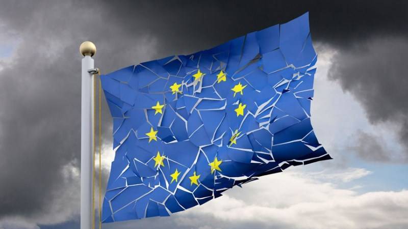 Разделить Европу: агония евроединства и верность корням