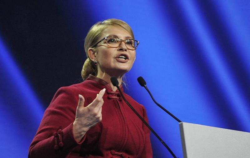Тимошенко прямо обвинила Петра Порошенко в коррупции