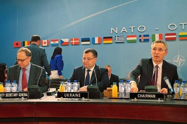 Полторак рассказал, что нужно для вступления Украины в НАТО