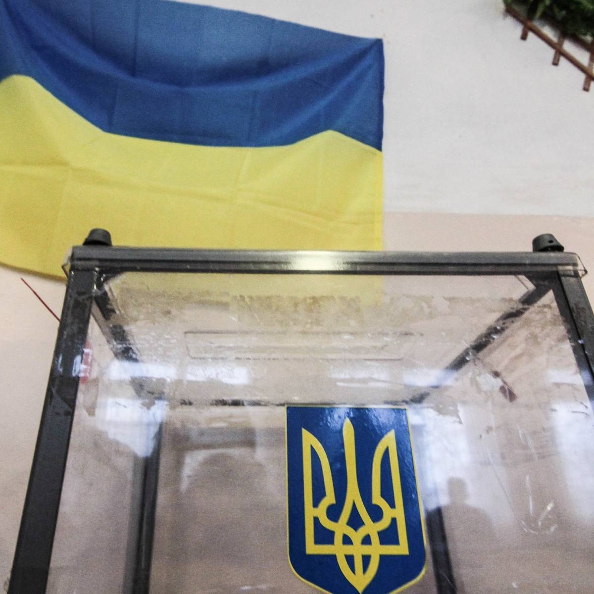 Нечестная игра: Киев в любой момент может пойти на срыв выборов Нечестная игра: Киев в любой момент может пойти на срыв выборов