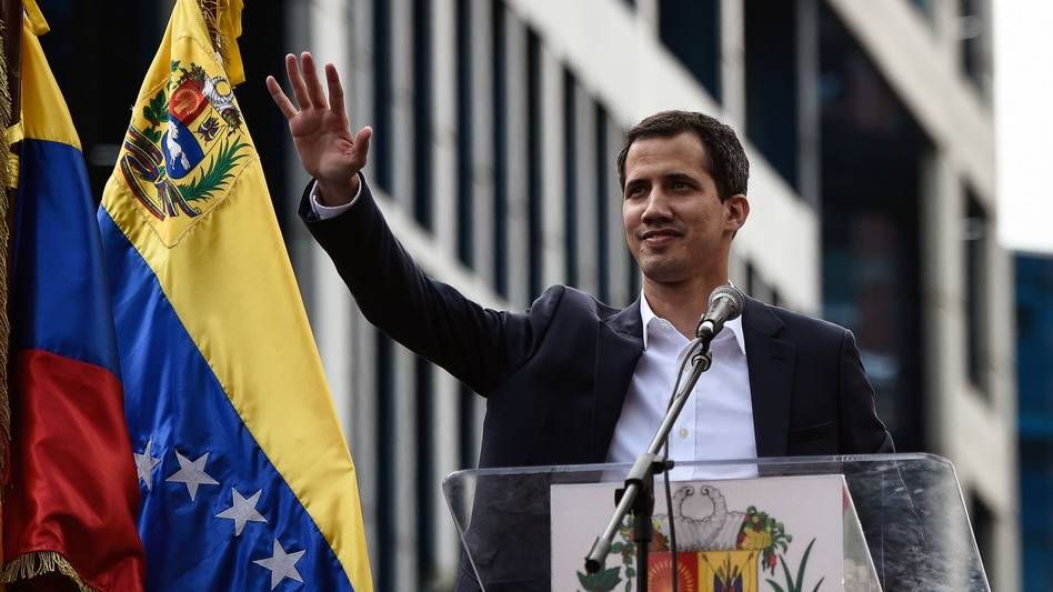 Европейские страны признали Гуаидо временным президентом Венесуэлы