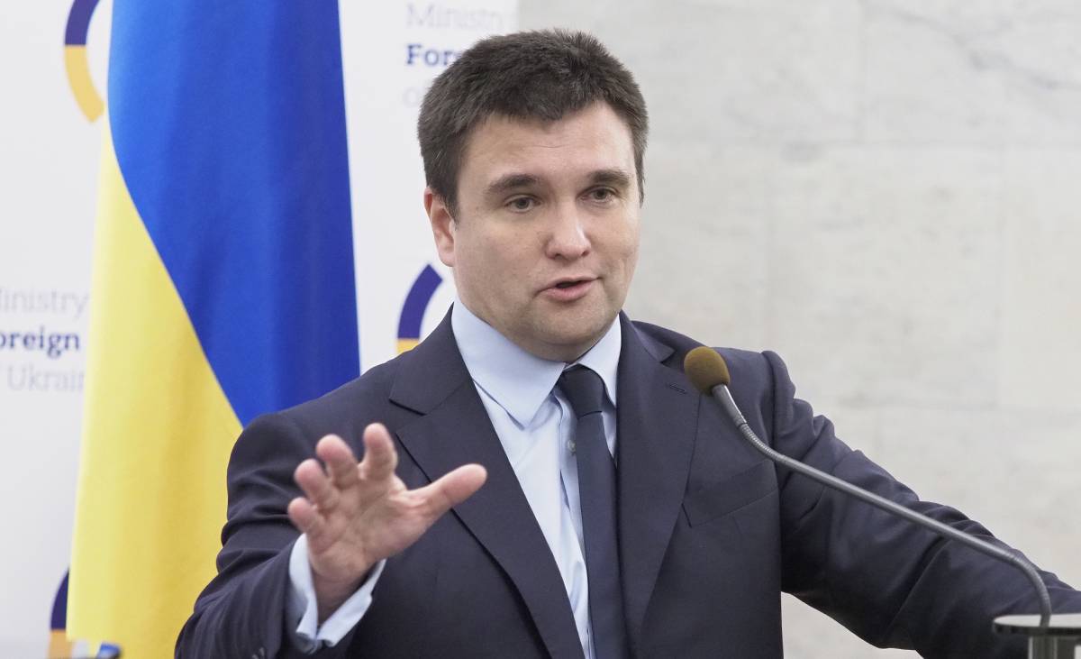 Глава МИД Украины Климкин признал: Своих мозгов у нас не хватает