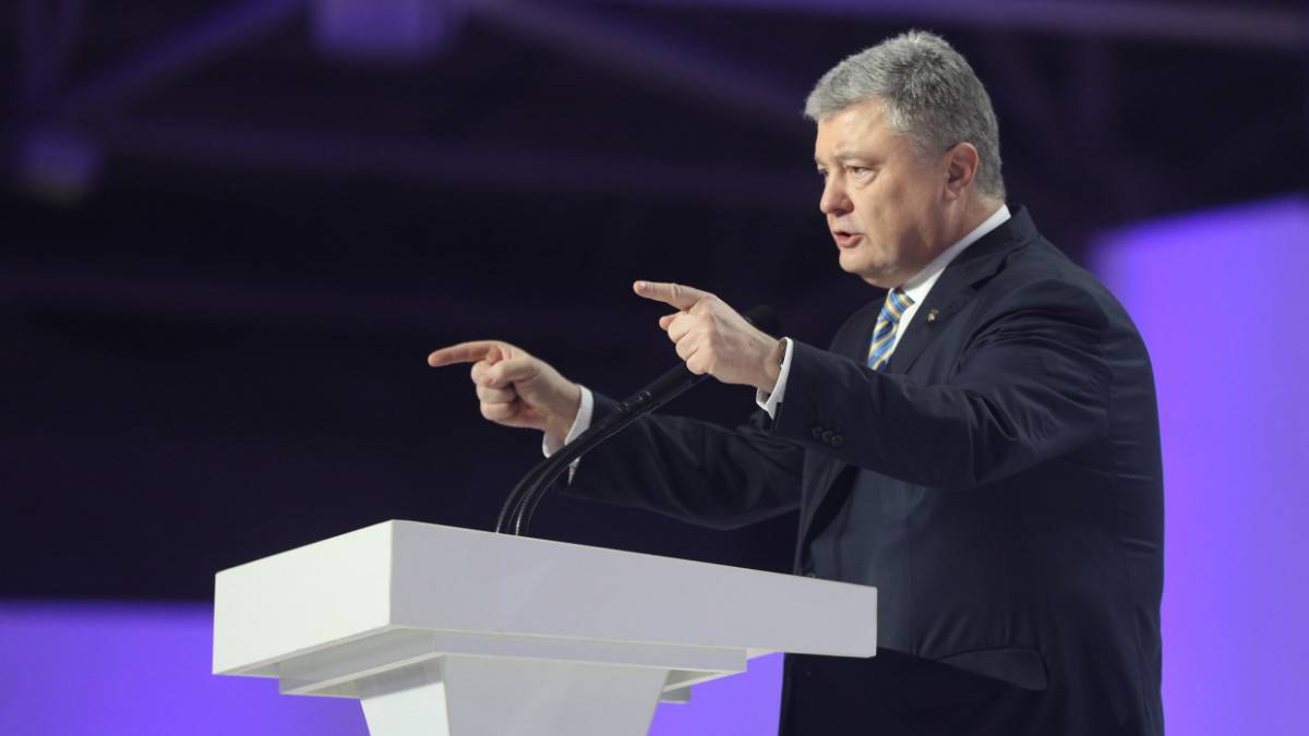 Порошенко рассказал о "слугах Кремля", которые мешают Украине вступить в ЕС