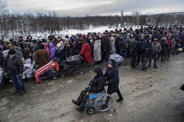 Киев обрекает малоподвижных пенсионеров Луганщины на голодную смерть