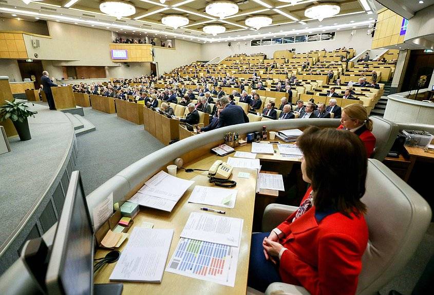 «Бред сивой кобылы»: депутаты раскритиковали закон о «суверенном рунете»