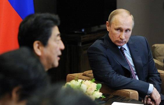 Курильский вопрос: Путин дразнит Японию «запахом жареного угря»