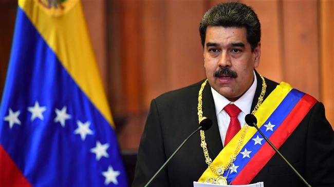 Мадуро совершает ошибку, пытаясь договориться с шулерами