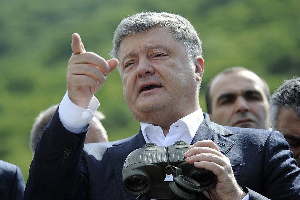 Порошенко указал дорогу к «светлому будущему» Украины