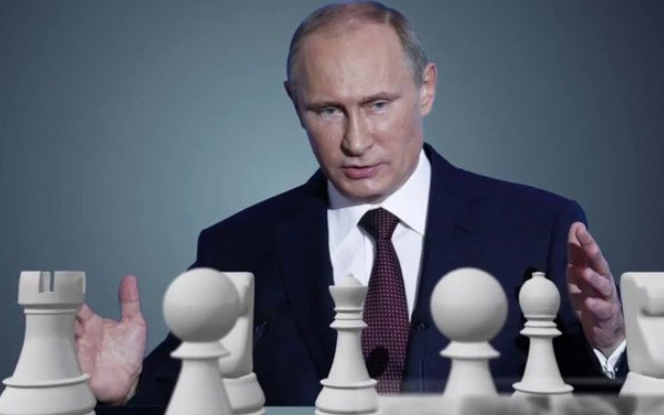 Шахматная партия Путина