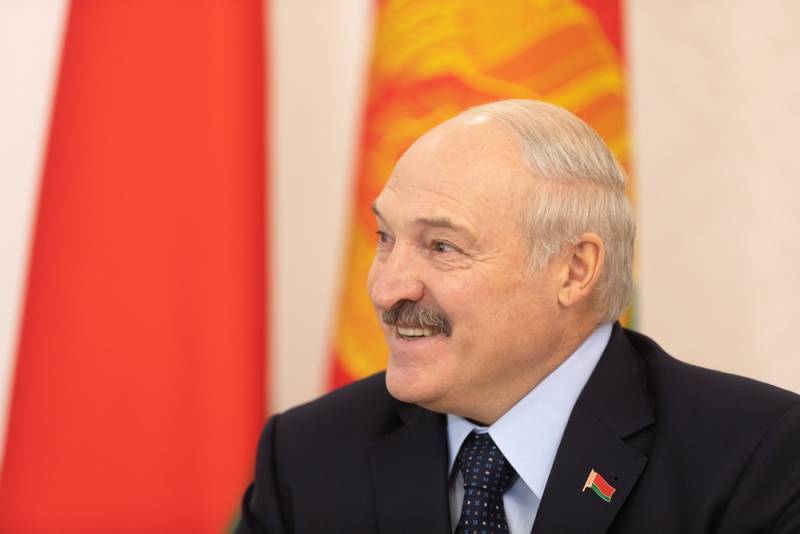 Лукашенко предложил включить Россию в состав Белоруссии