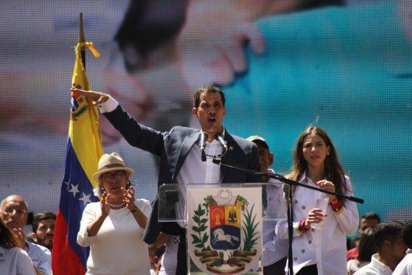 Гуайдо: мой арест станет "последней ошибкой" Мадуро