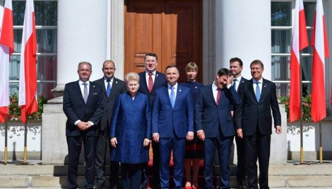 Саммит в Кошице: Вашингтон раскалывает НАТО