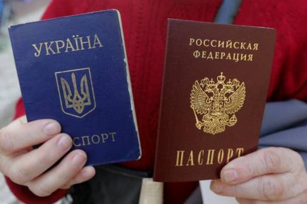 Двойное гражданство в Крыму, или азы правильного вставания