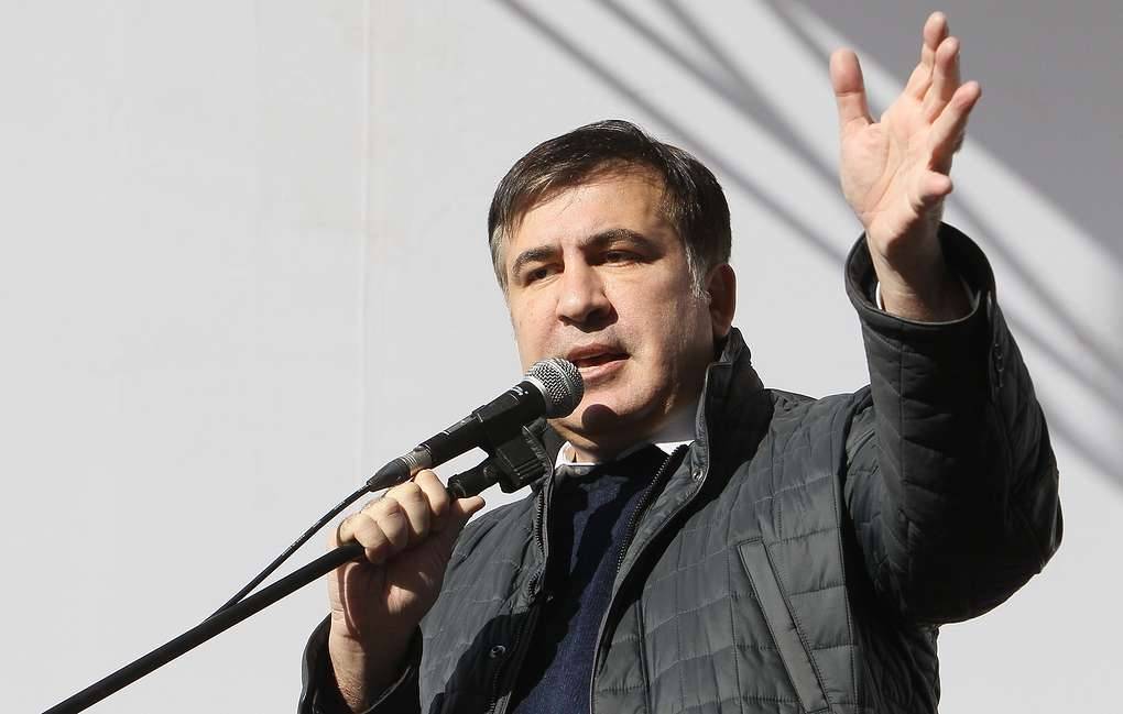 Саакашвили рекомендовал властям Украины "паковать чемоданы"